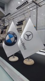 پرچم رومیزی لیزری